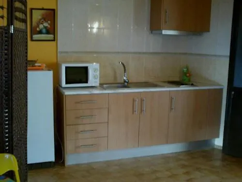 Pacifica Apartment *